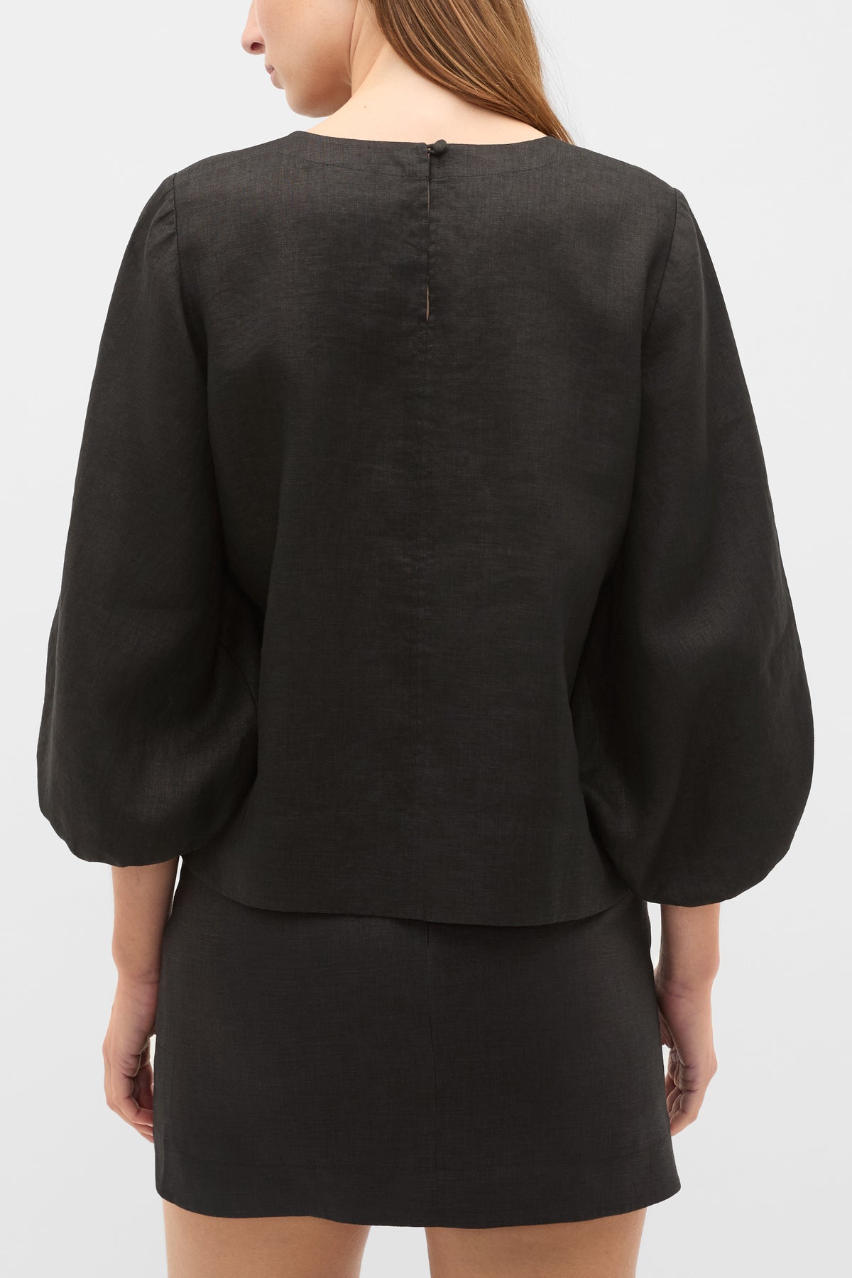 Core Linen Balloon Sleeve Top