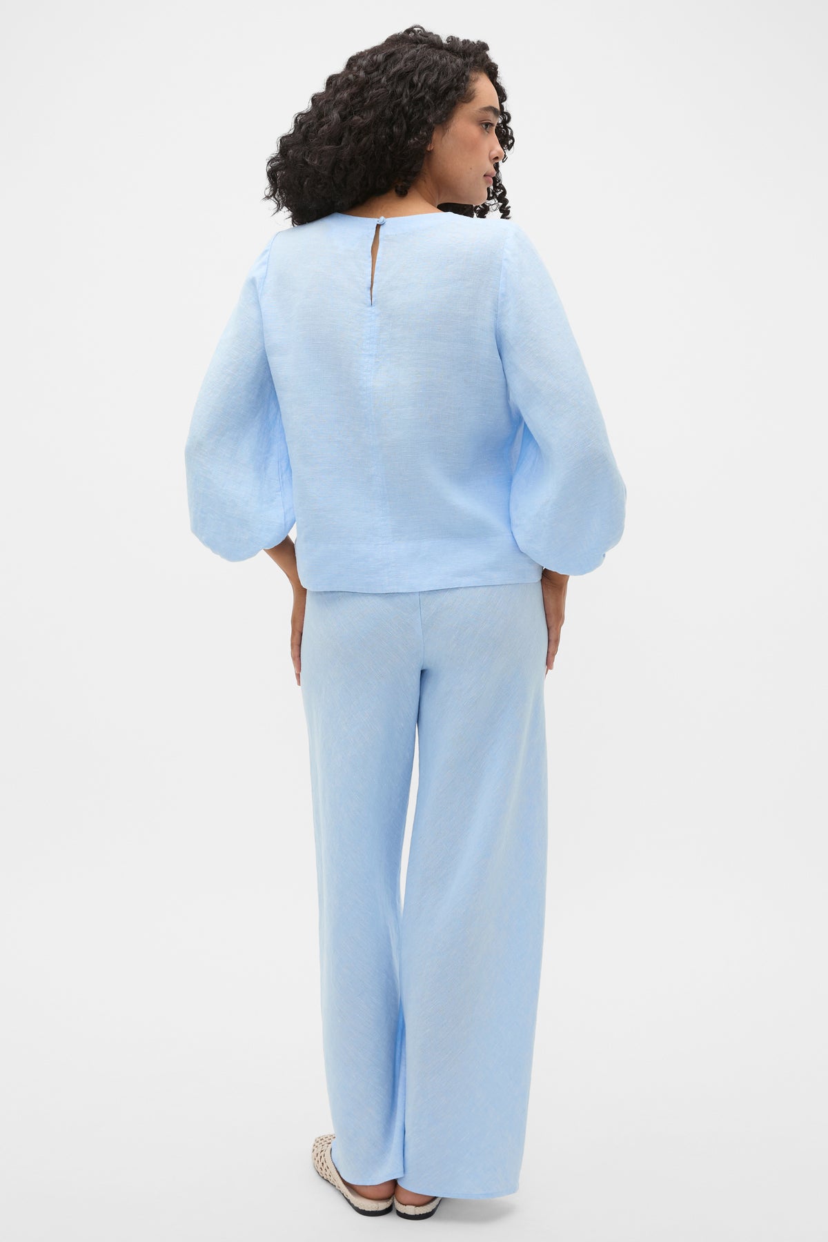 Core Linen Balloon Sleeve Top