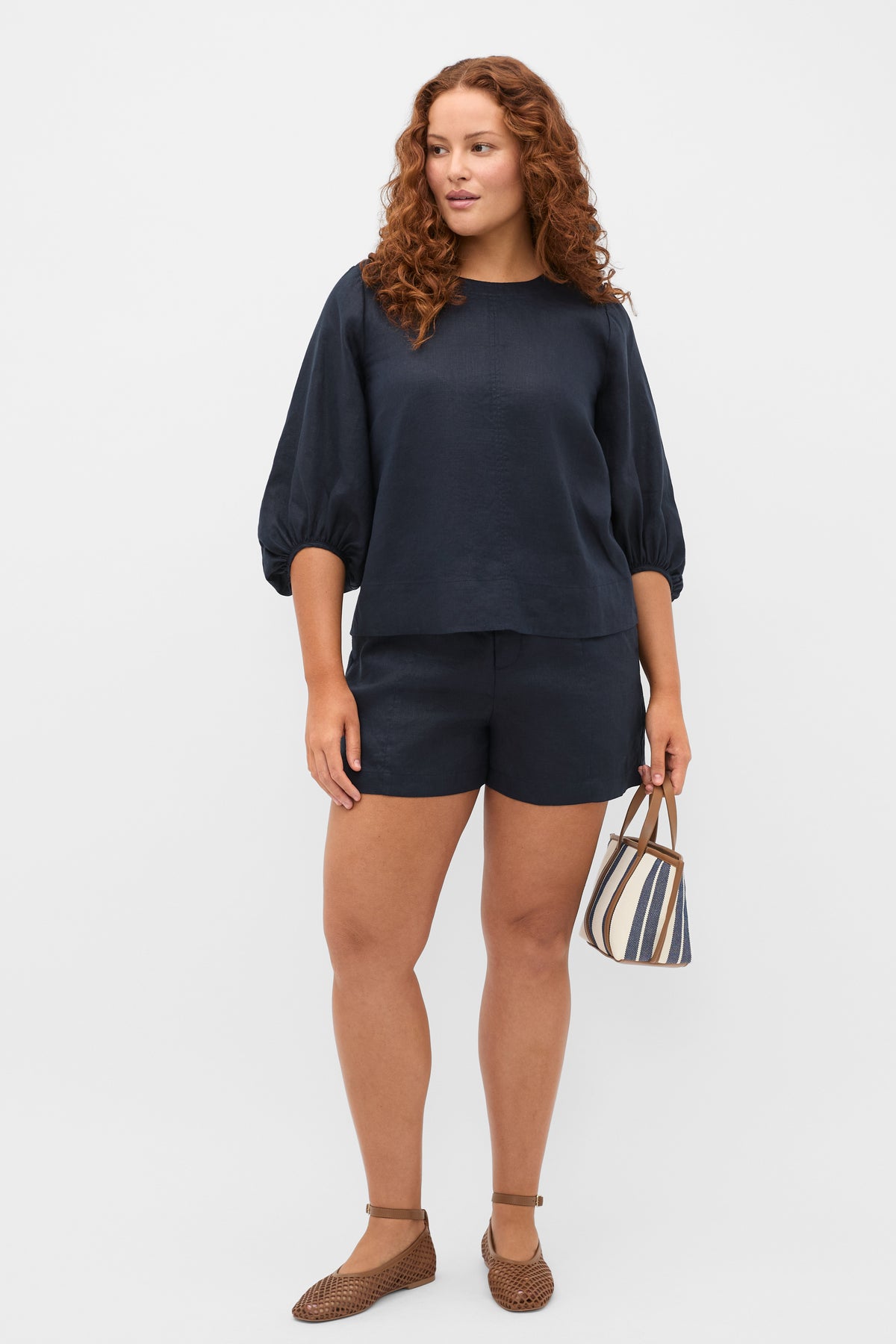 Core Linen Balloon Sleeve Top