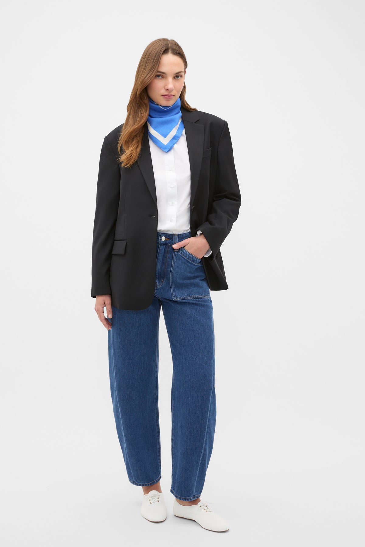 Barrel Leg Pocket Jean