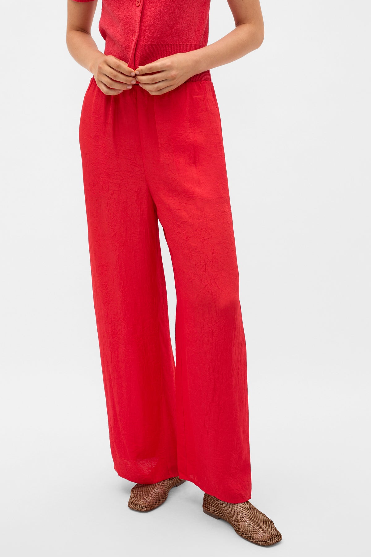 Textured Satin Easy Wide Leg Pant
