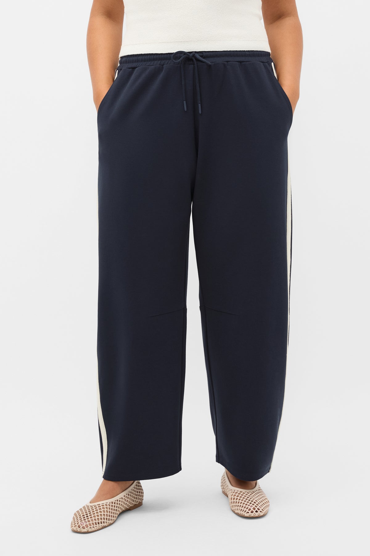 Side Stripe Barrel Leg Pant