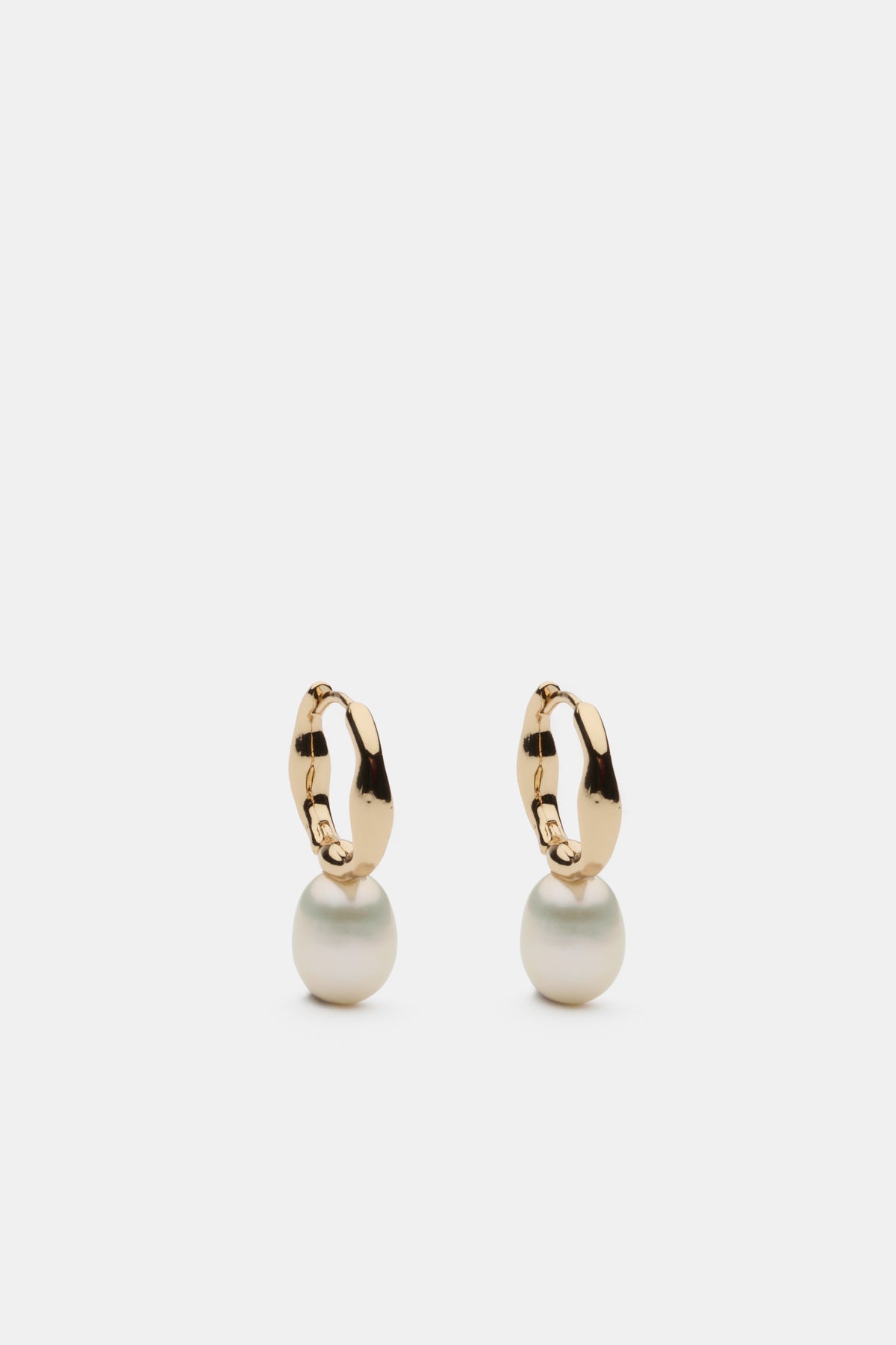 Molten Pearl Hoop
