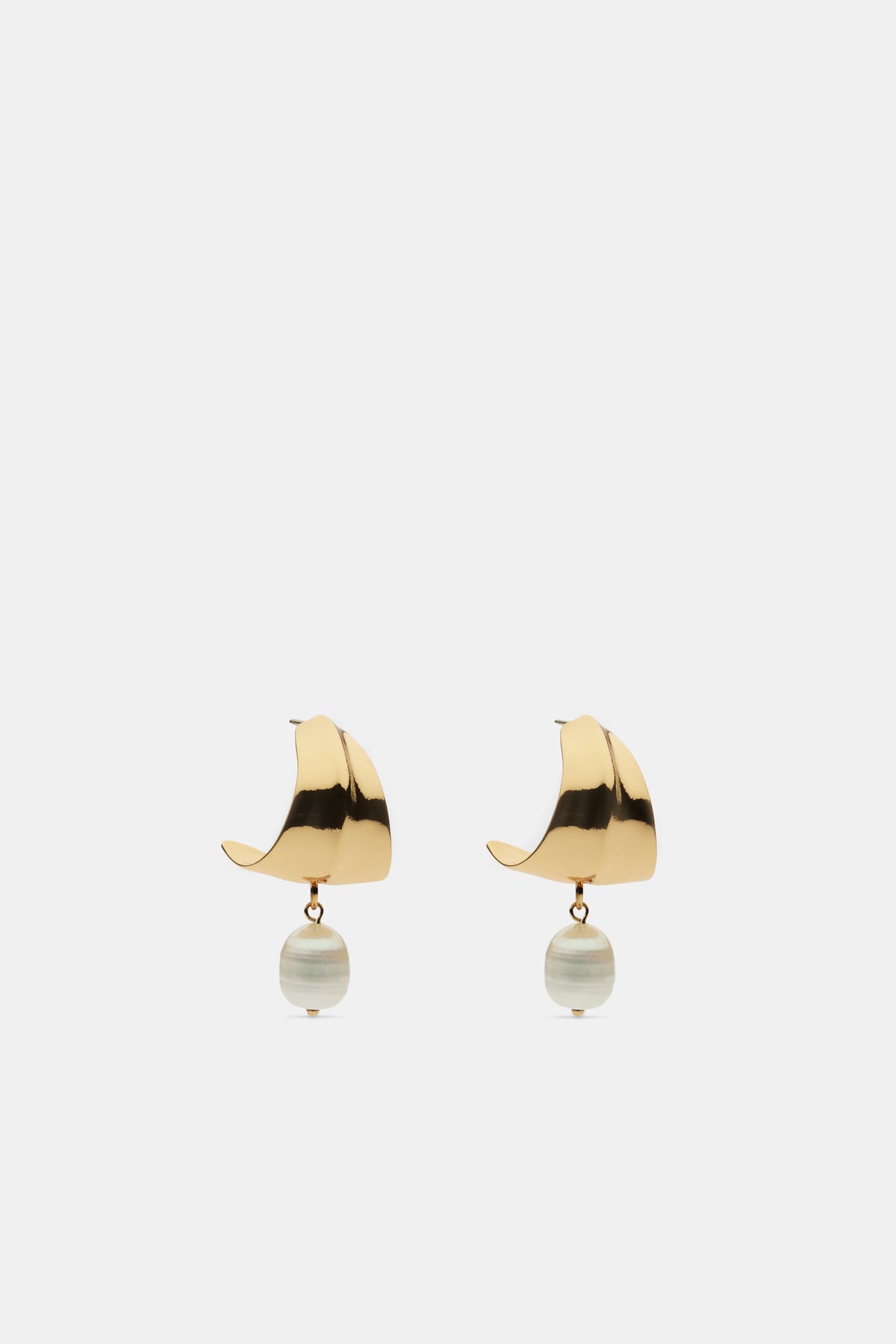 Curved Pearl Drop Earring