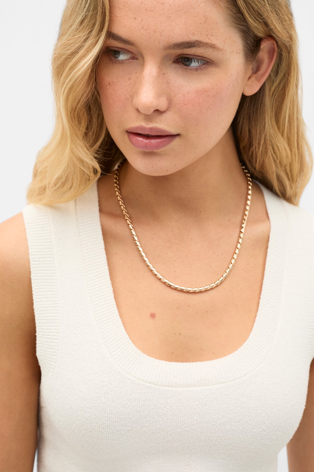 Twist Chain Necklace