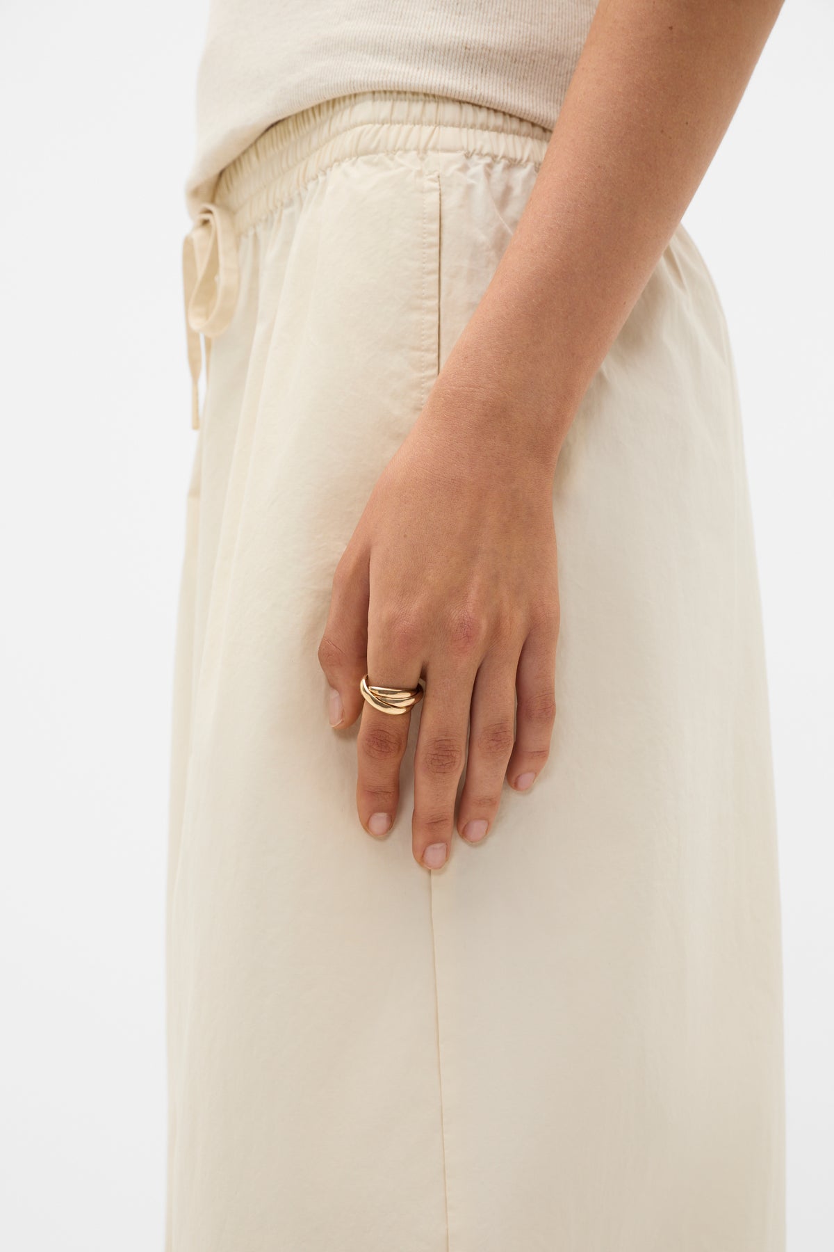 Looped Ring