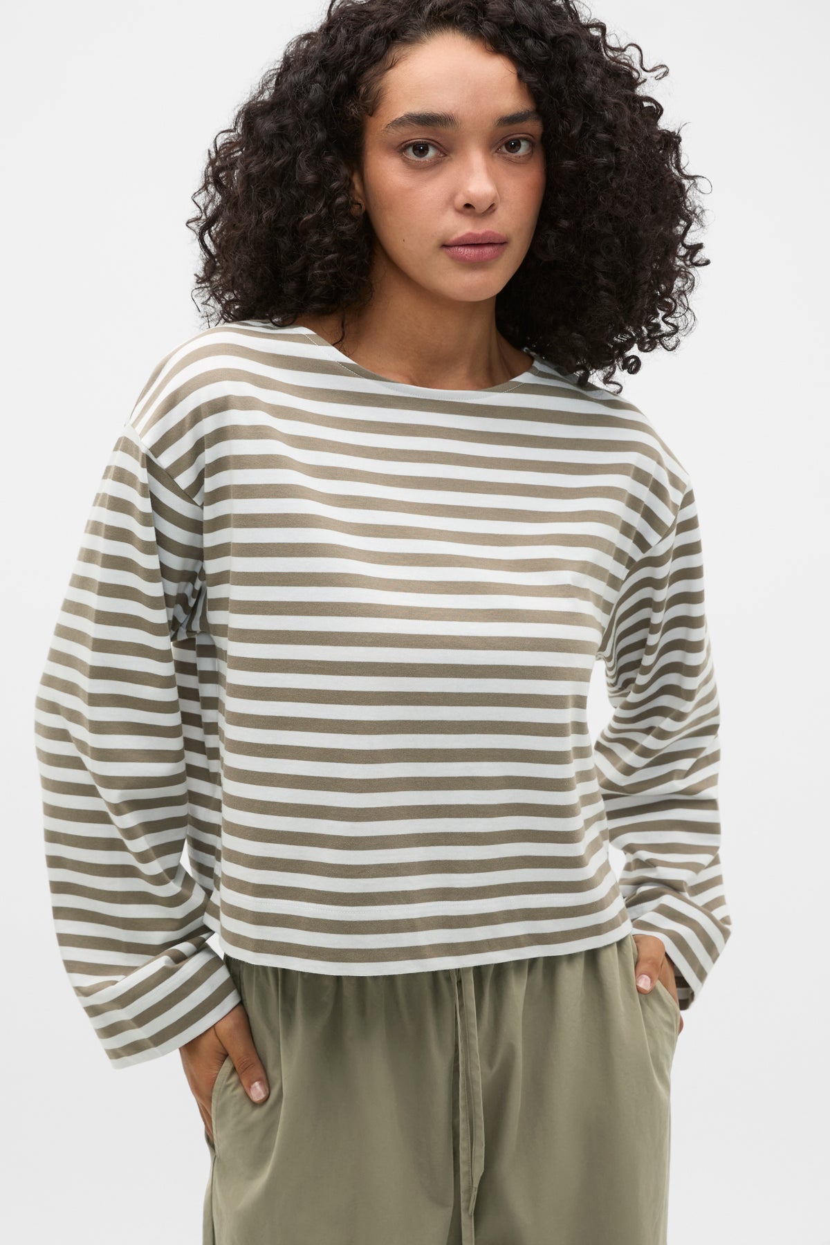 Boatneck Long Sleeve Top