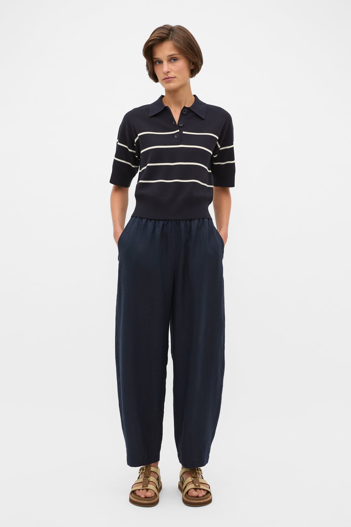 Core Linen Soft Barrel Leg Pant