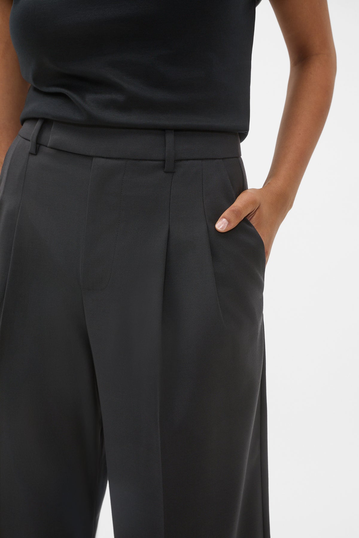 Wool Blend Tailored Pant