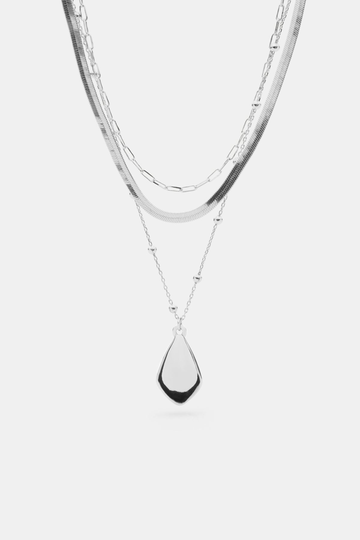 Oval Pendant Necklace