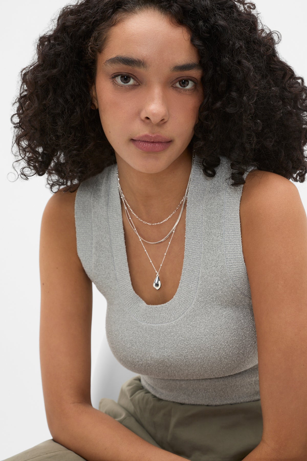 Oval Pendant Necklace