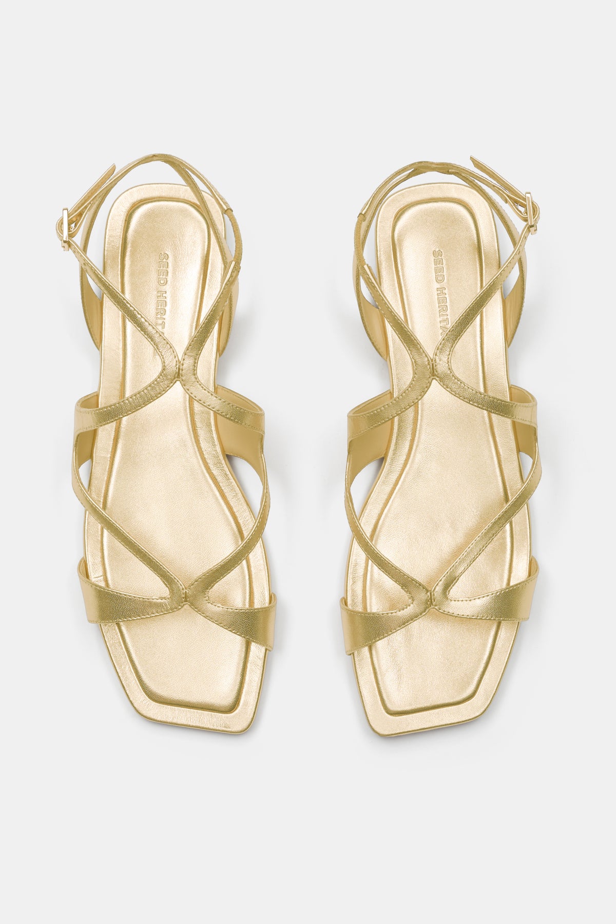 Elissa Sandal
