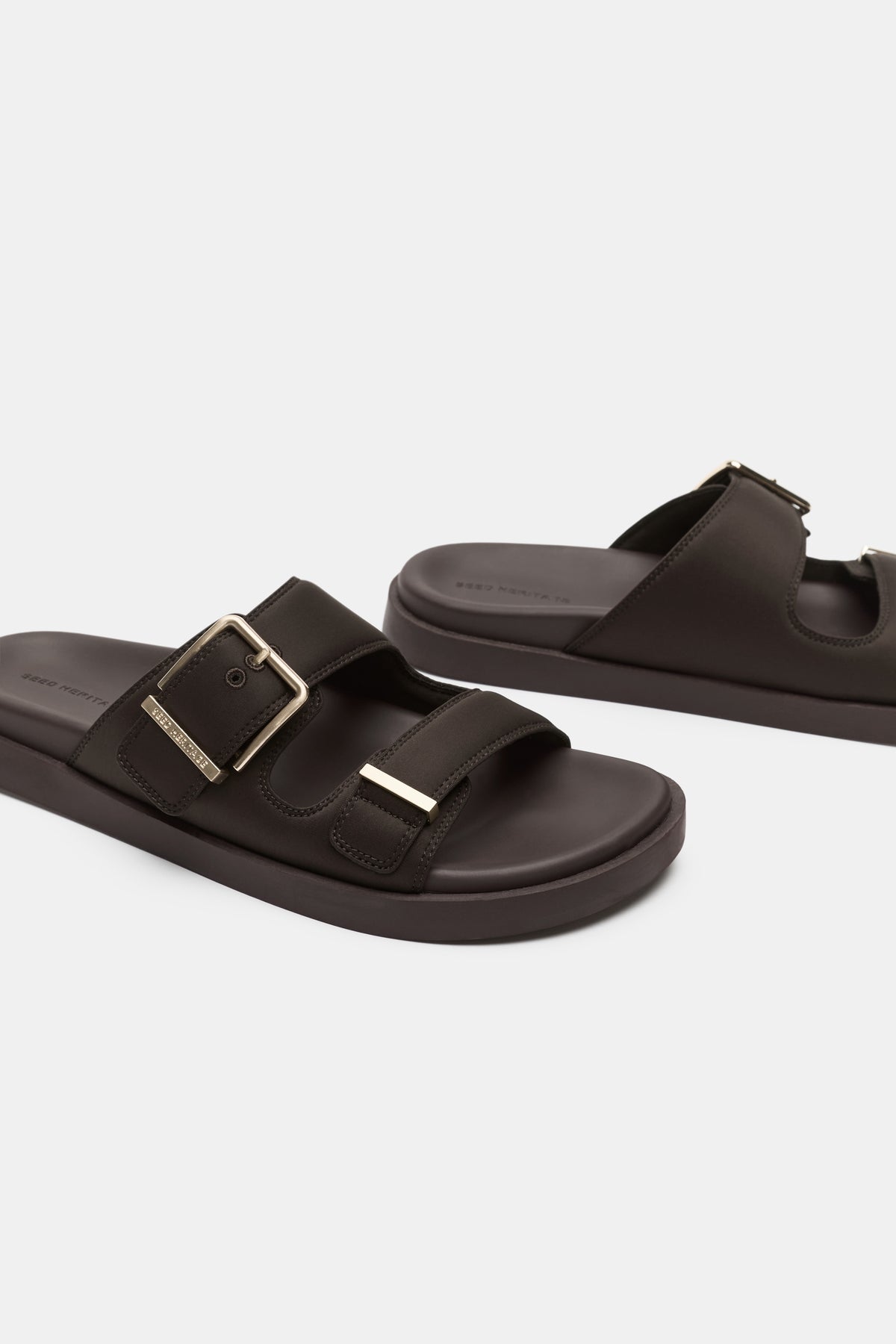 Adria Slide