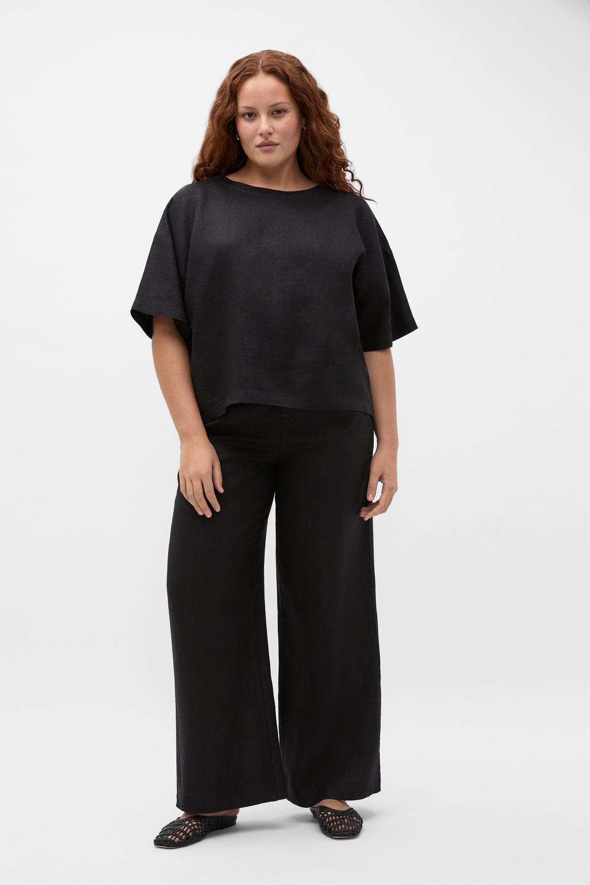Core Linen Relaxed Tee