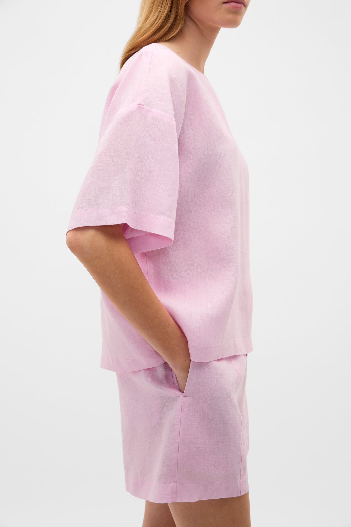 Core Linen Relaxed Tee