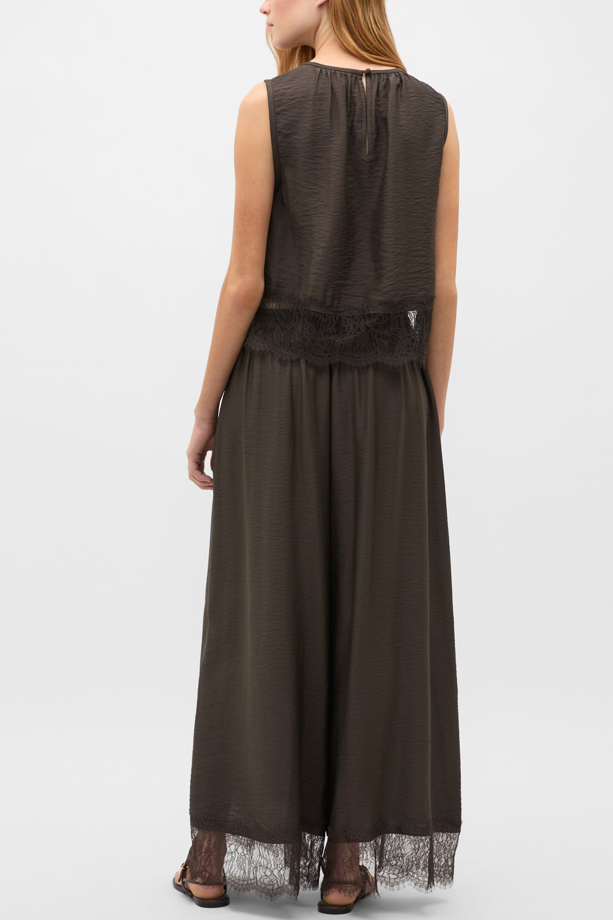 Crinkle Lace Trim Crop Tank