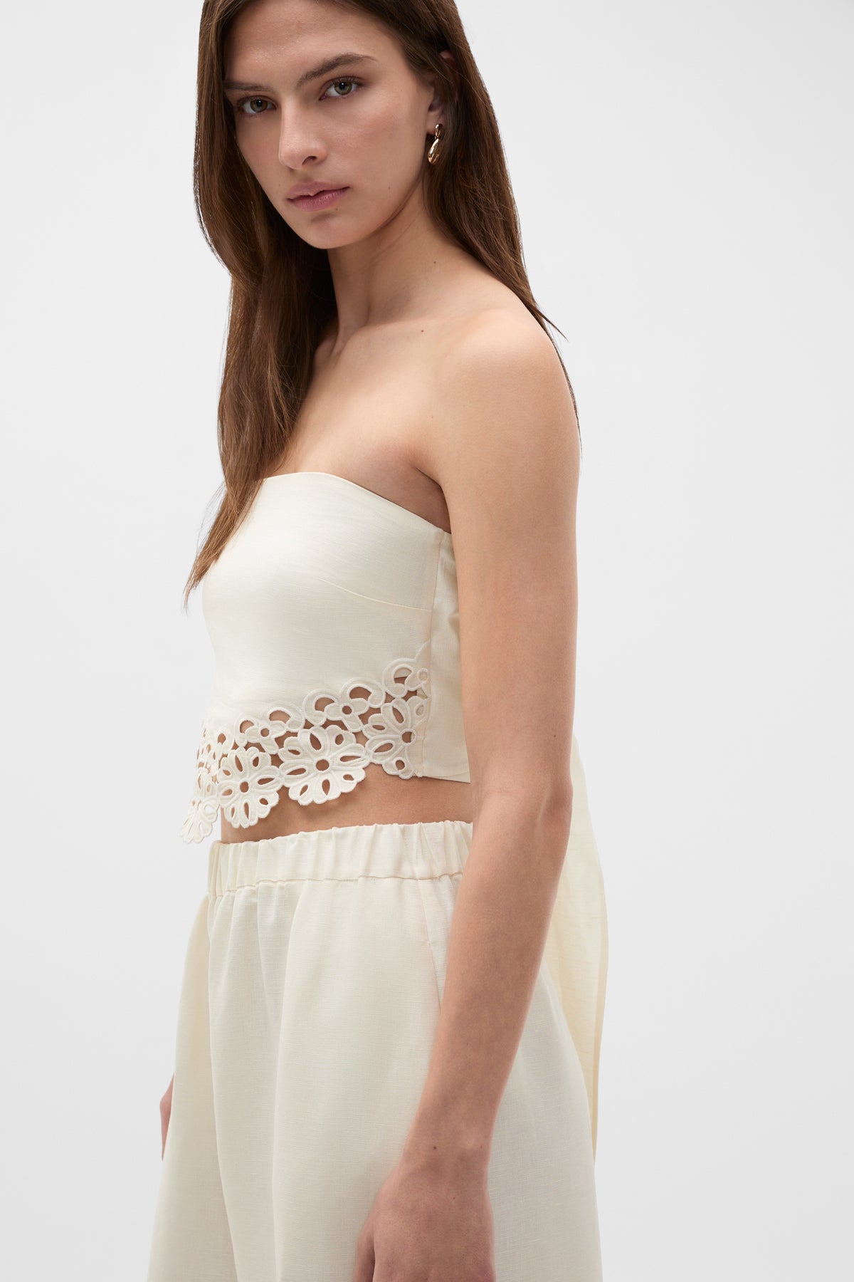 Linen Blend Cutwork Strapless Top