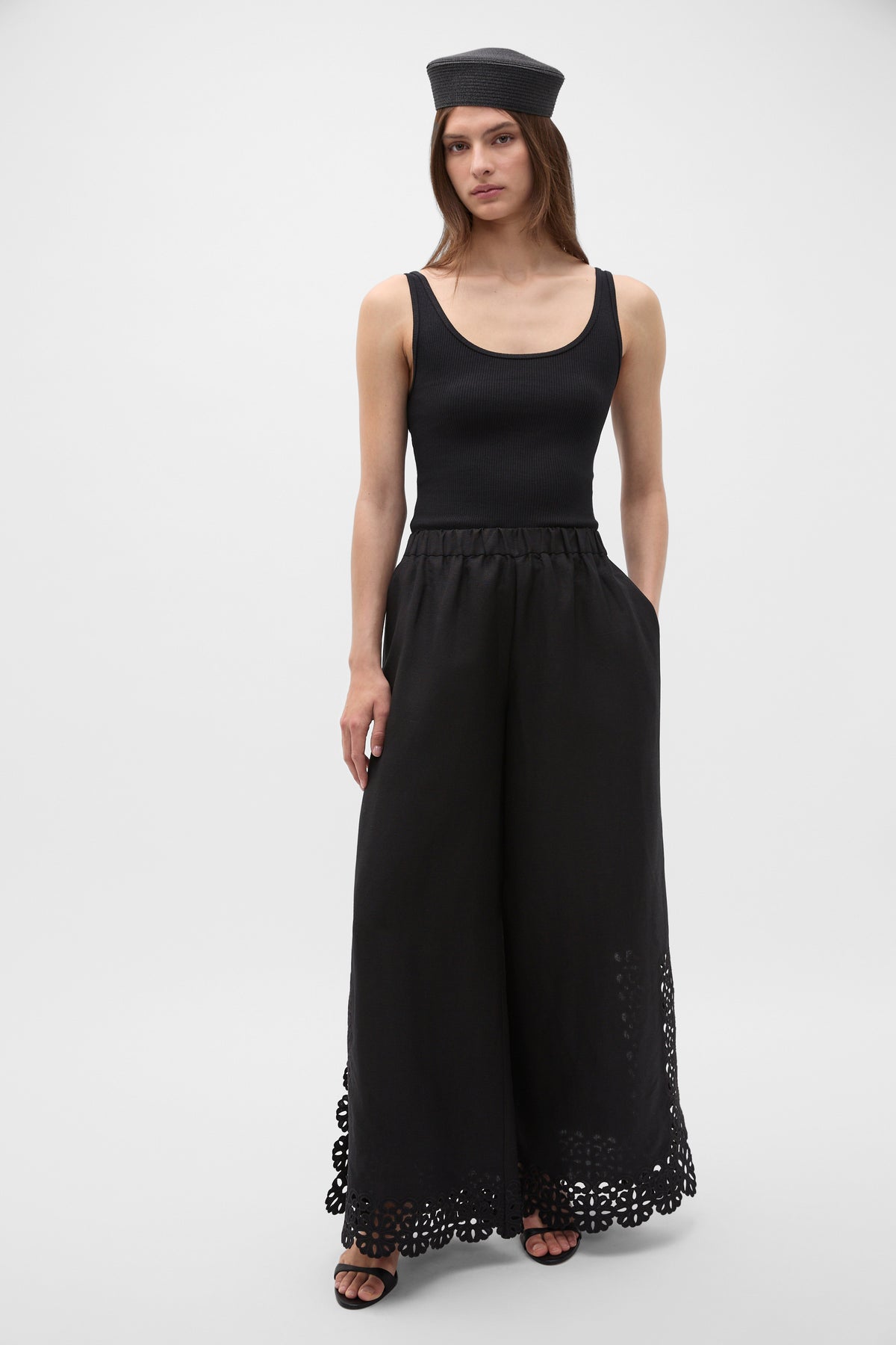 Linen Blend Cutwork Pant