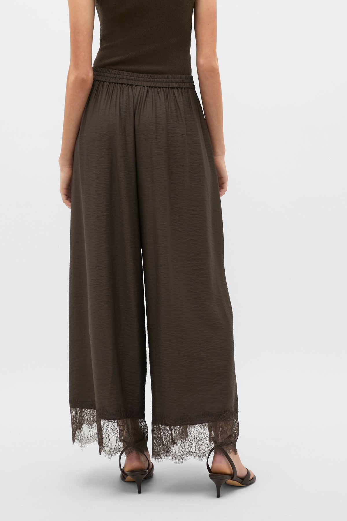 Crinkled Lace Trim Pant