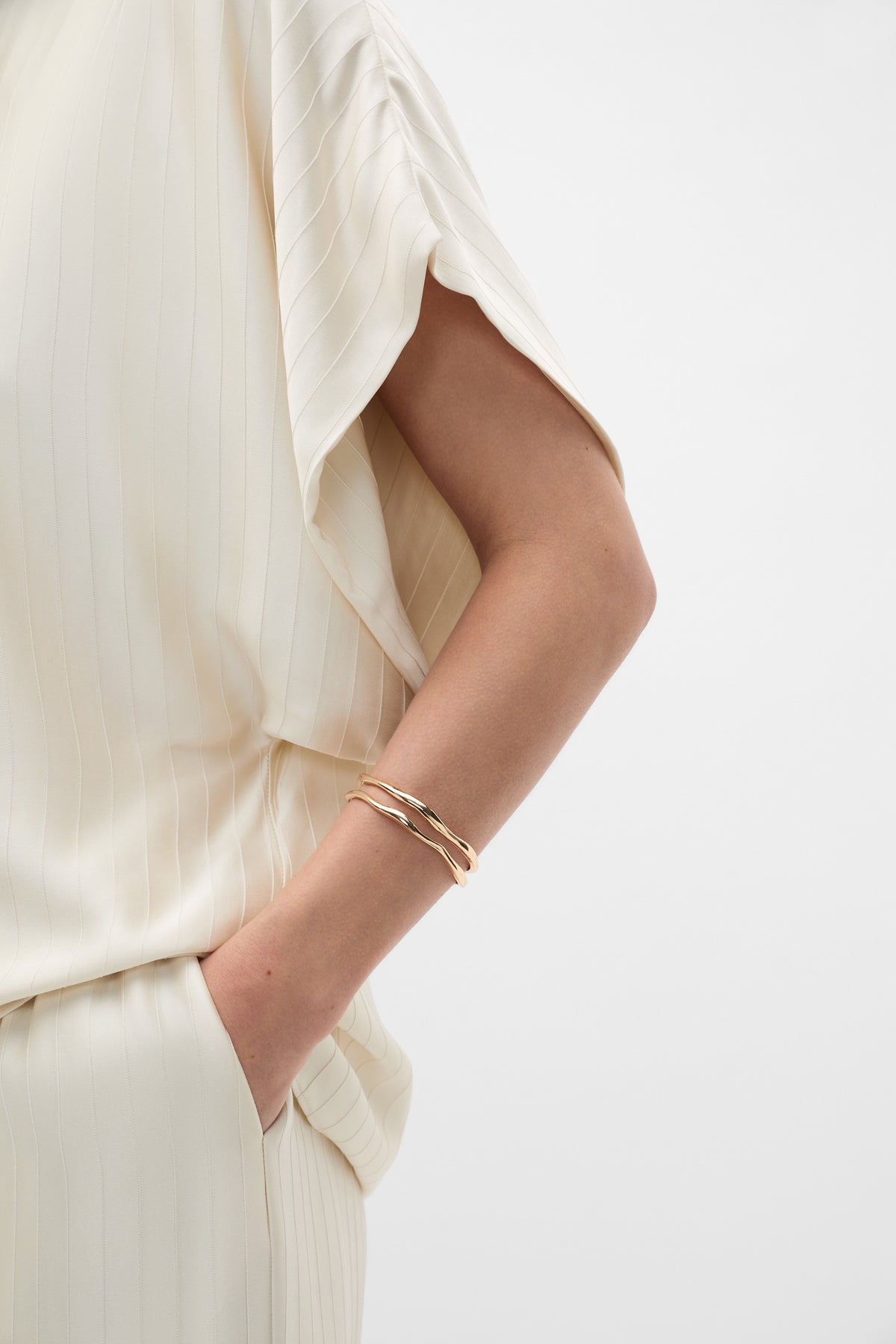 Molten Double Strand Cuff