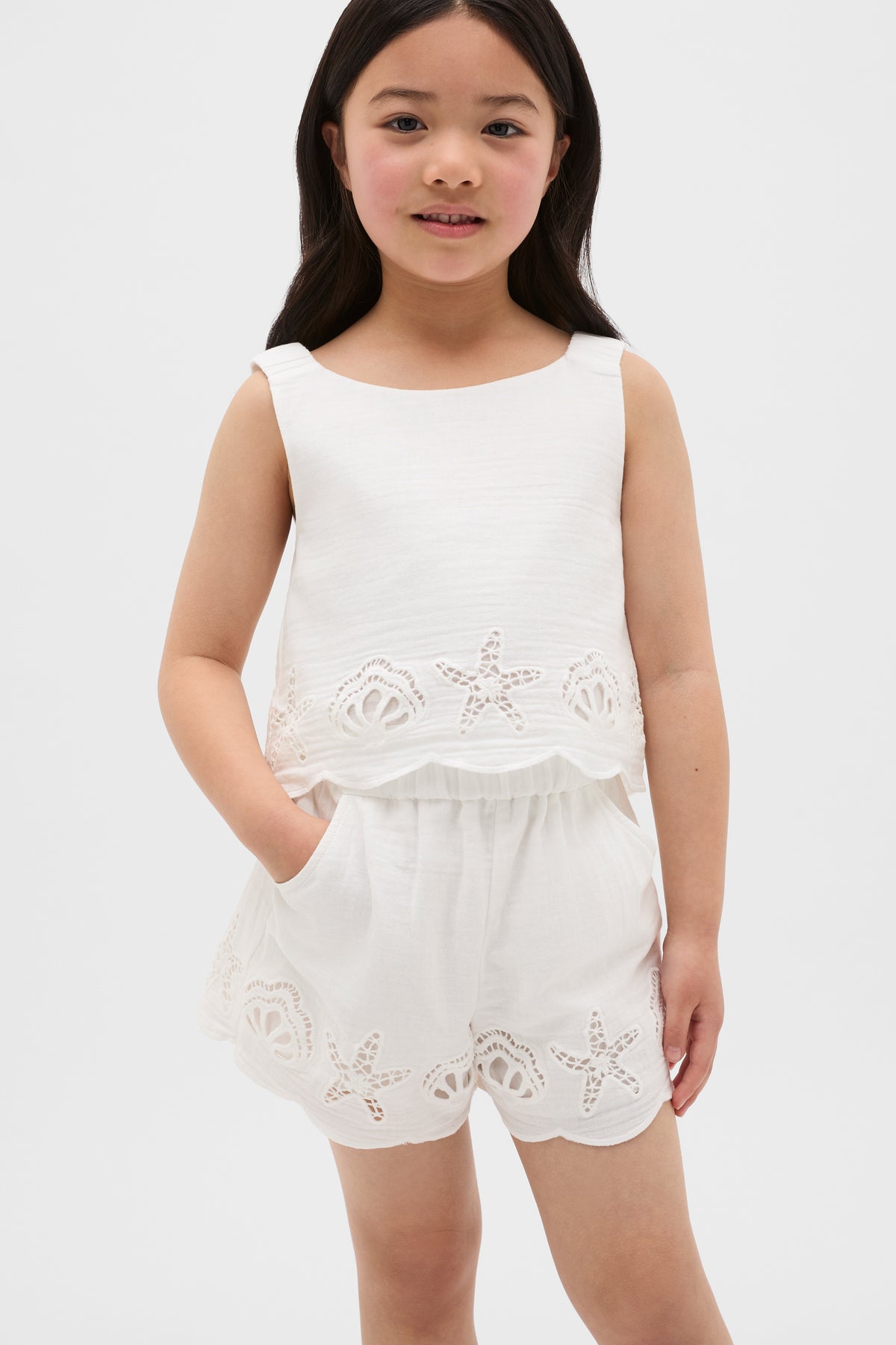 Broderie Short