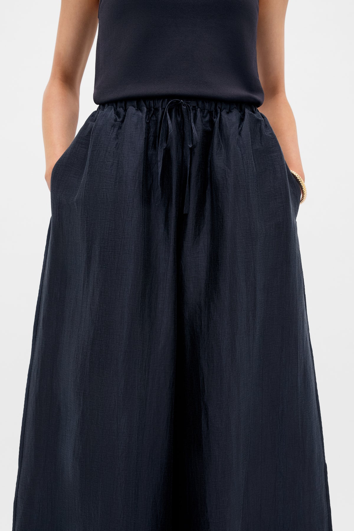 Fluid Wide Leg Pant