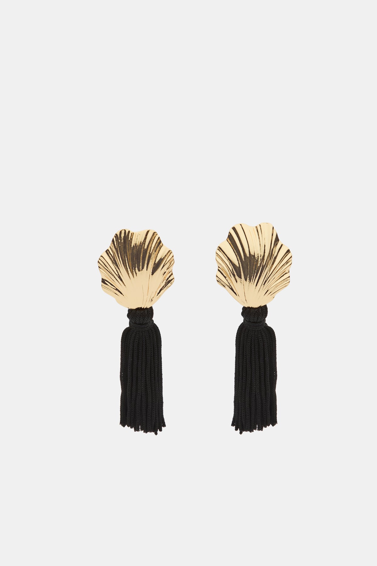 Shell Pendant Tassel Earring