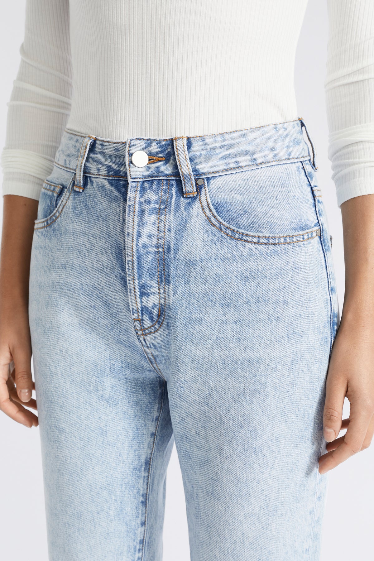 Core Slim Leg Rigid Jean