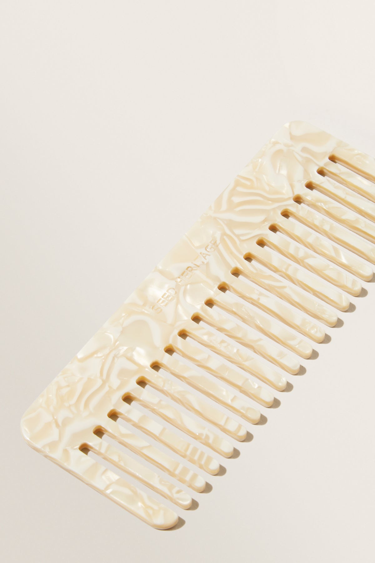 Resin Tort Comb