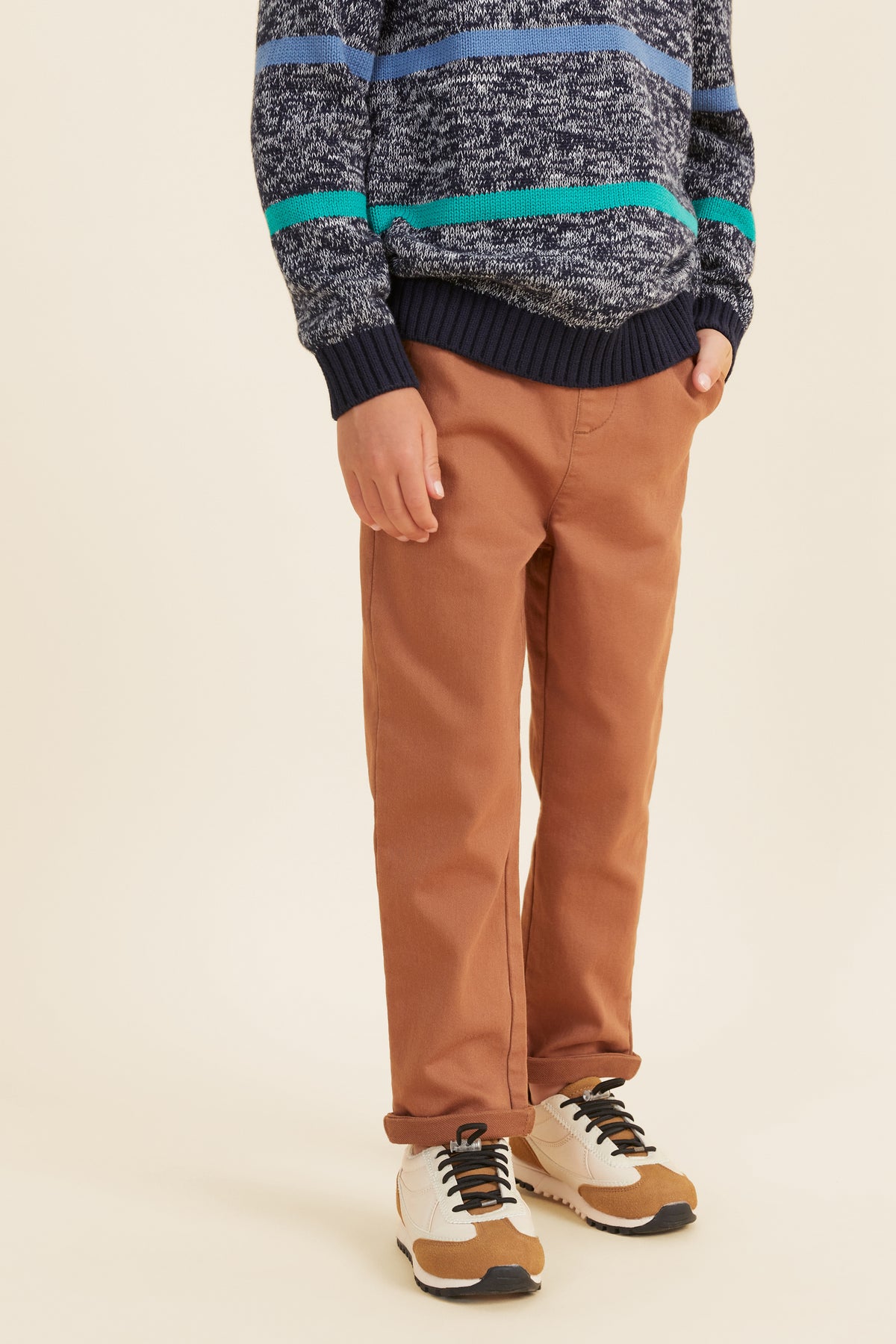 Core Logo Chino