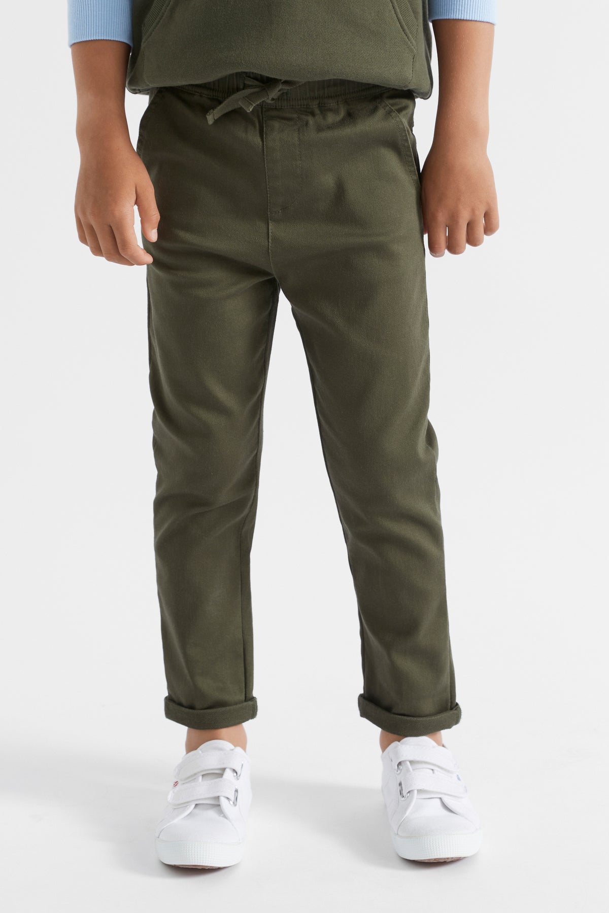 Core Logo Chino