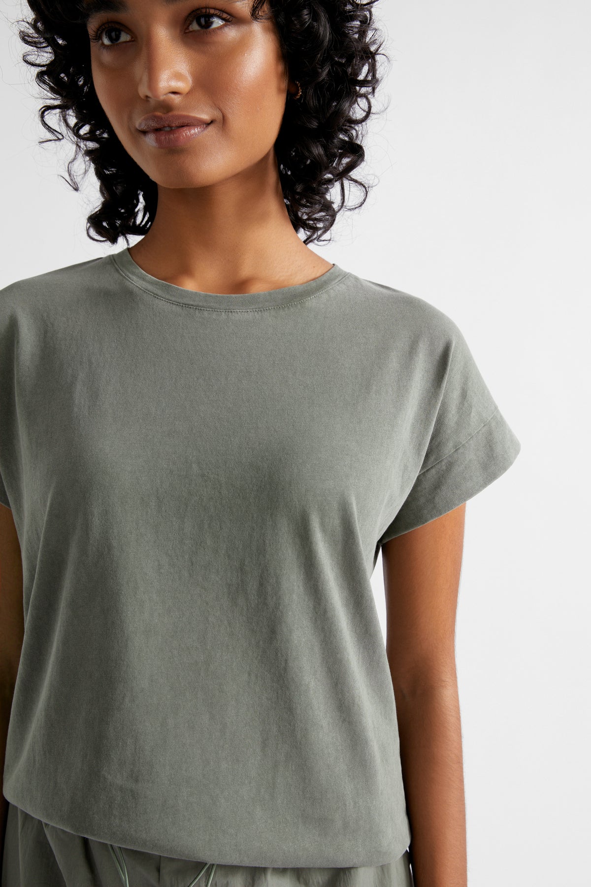 Core Longline Tee