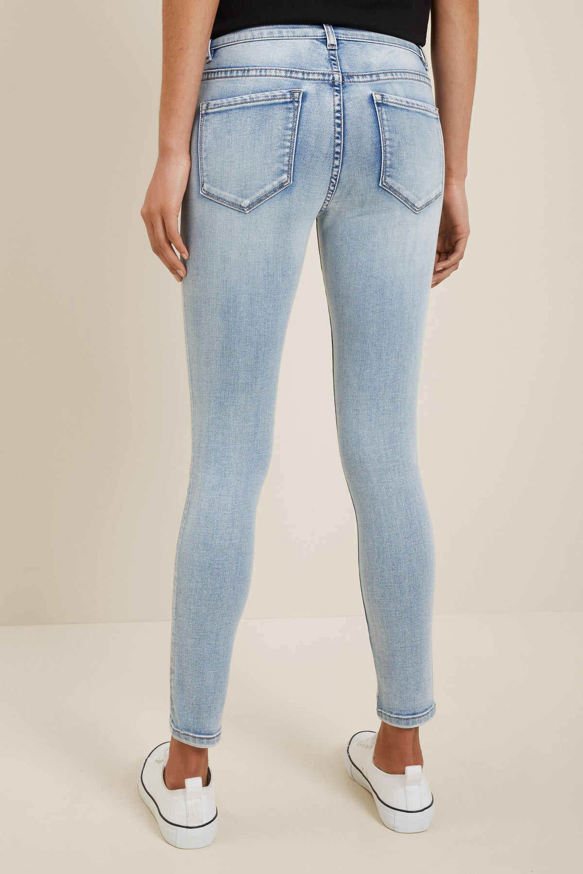 Core Skinny Jean