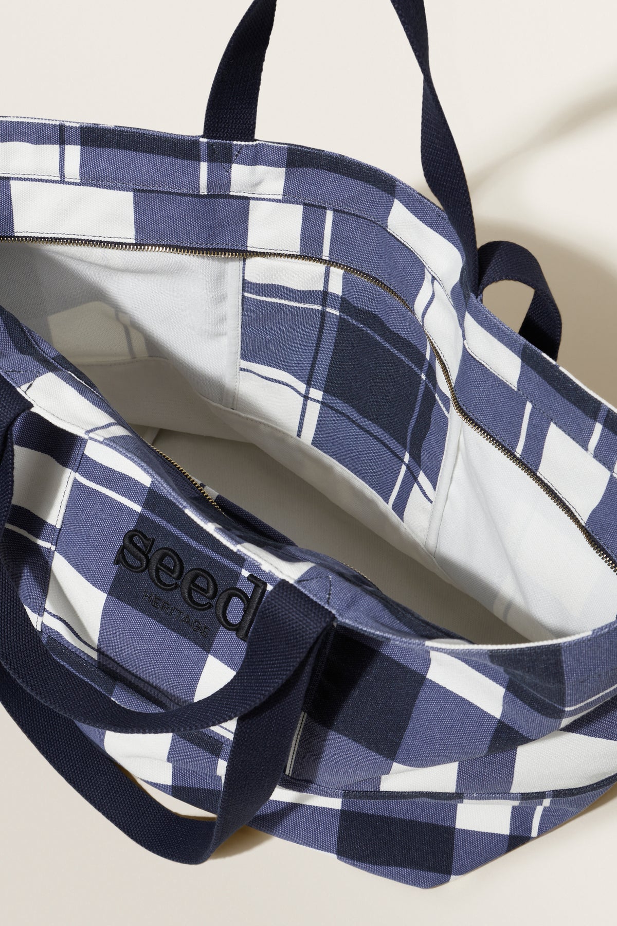 Seed Overnight Bag