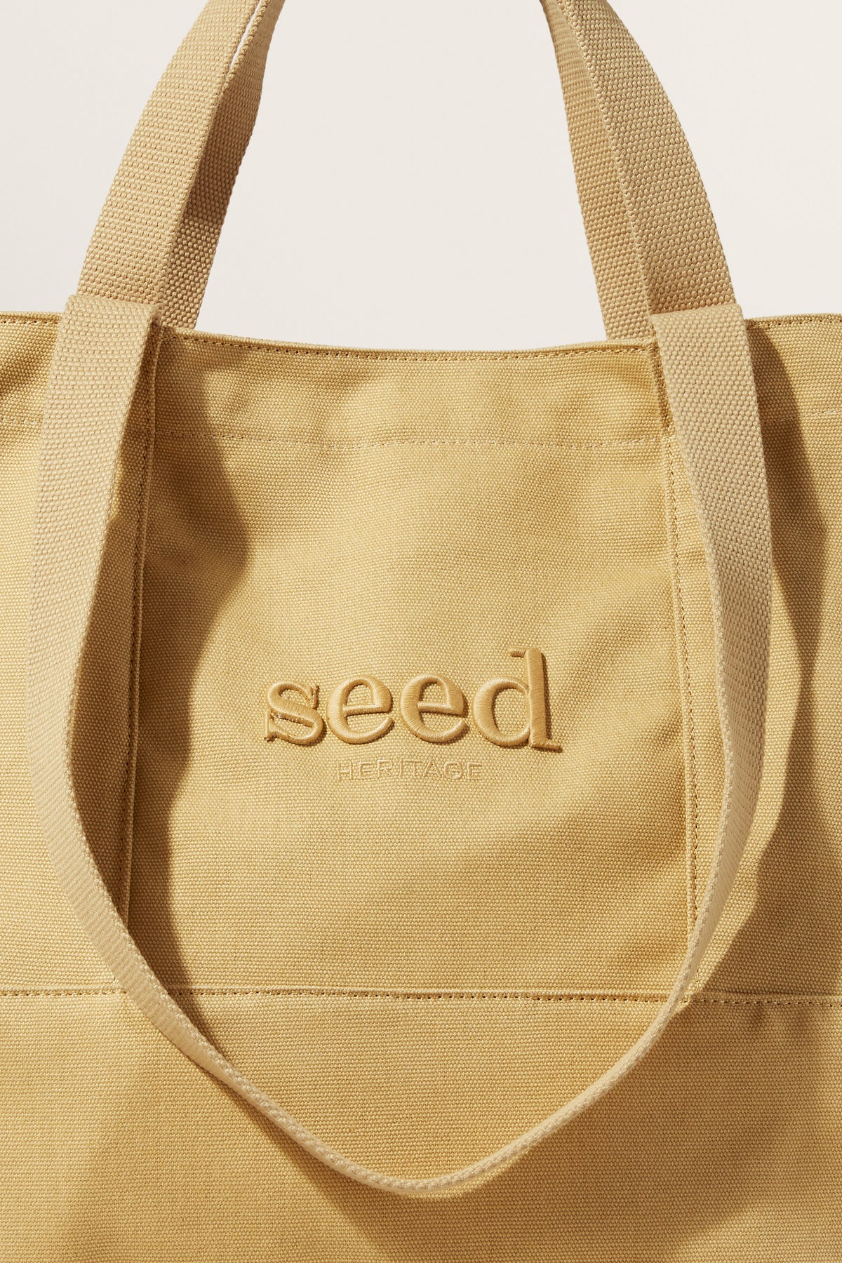 Seed Overnight Bag