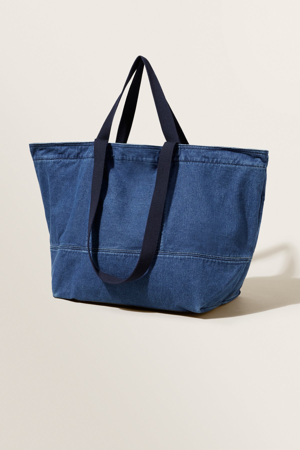 Seed Overnight Bag