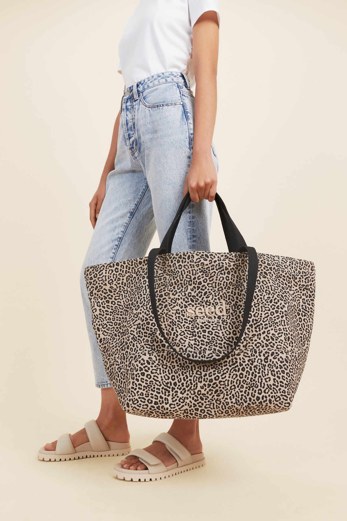 Seed Overnight Bag
