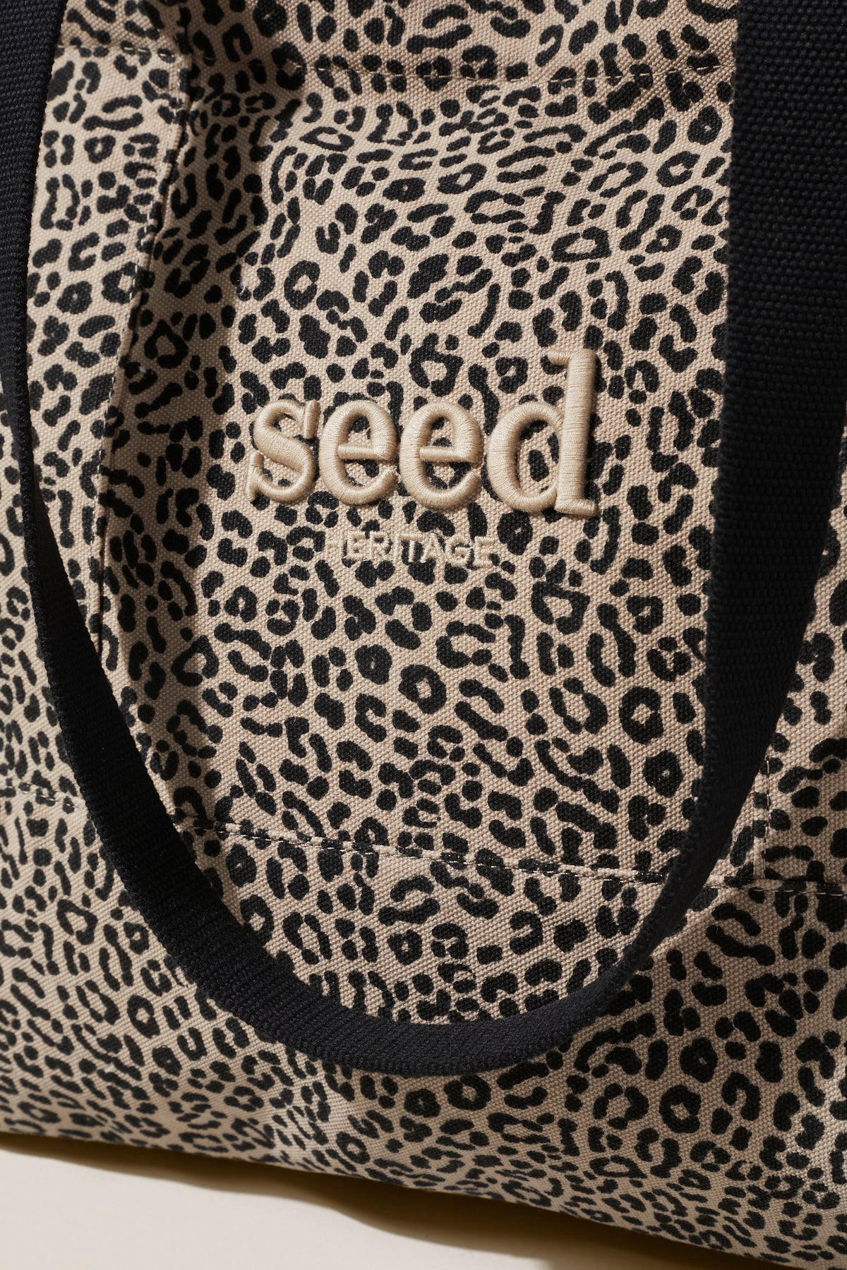 Seed Overnight Bag
