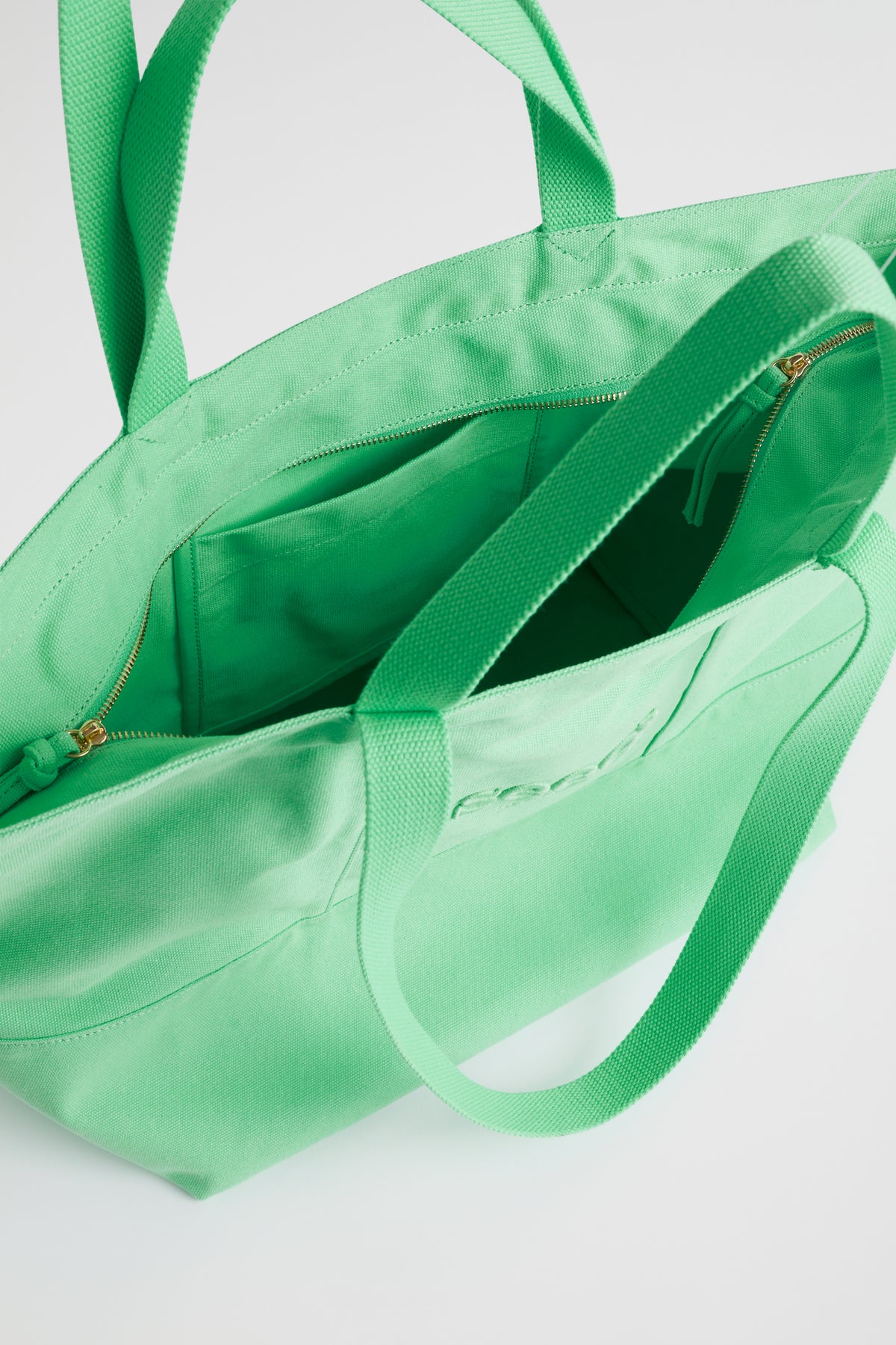Seed Overnight Bag