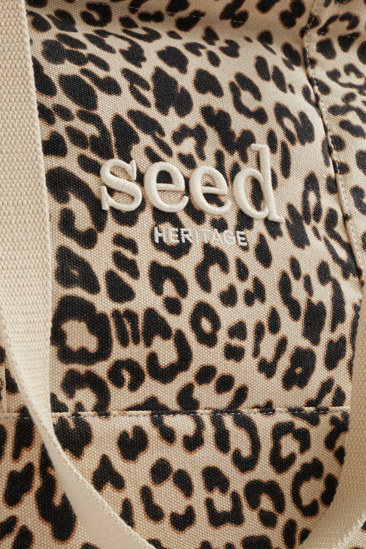 Seed Overnight Bag