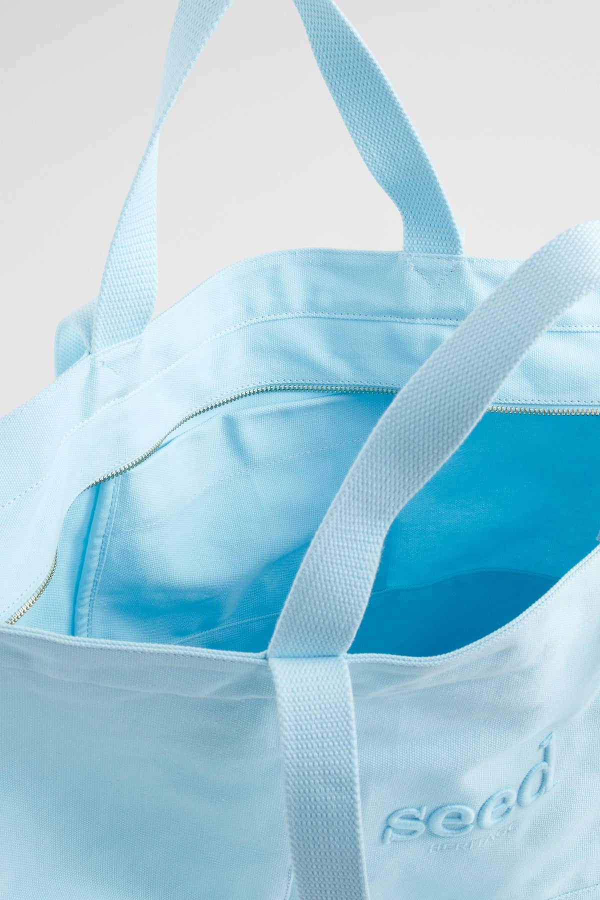 Seed Overnight Bag