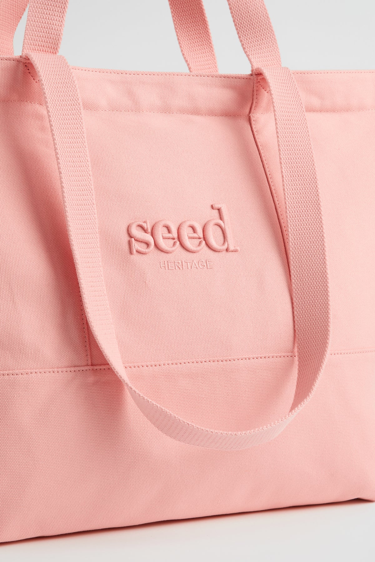 Seed Overnight Bag