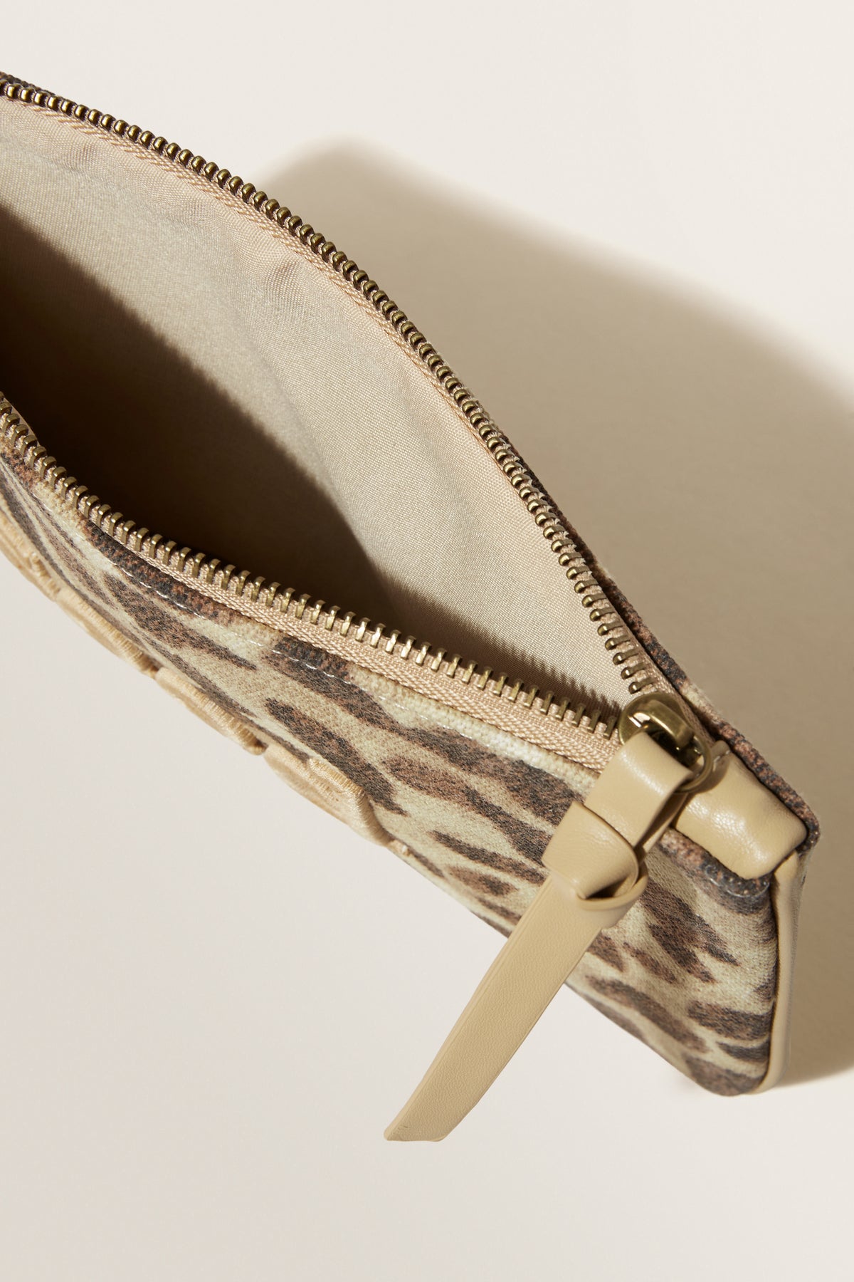 Seed Pouch