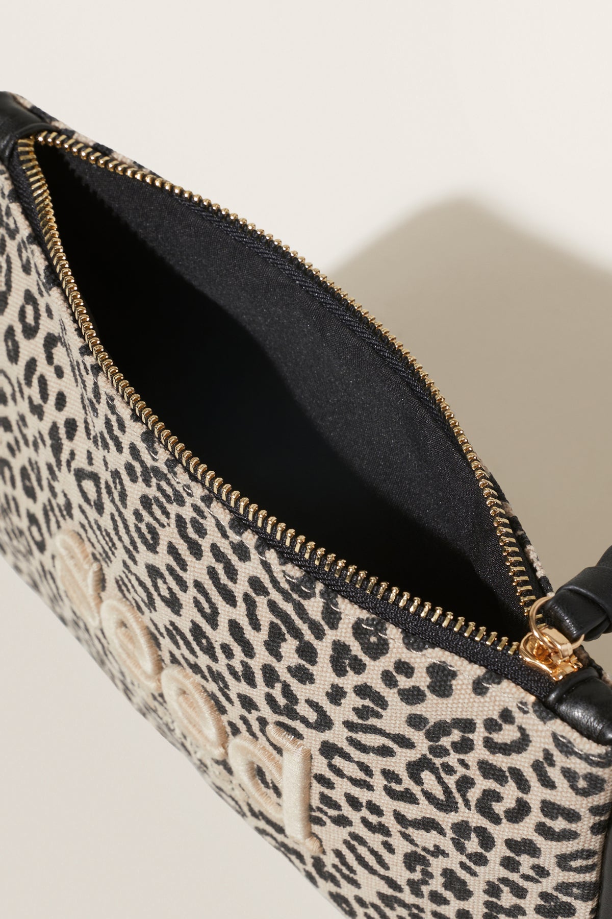 Seed Pouch