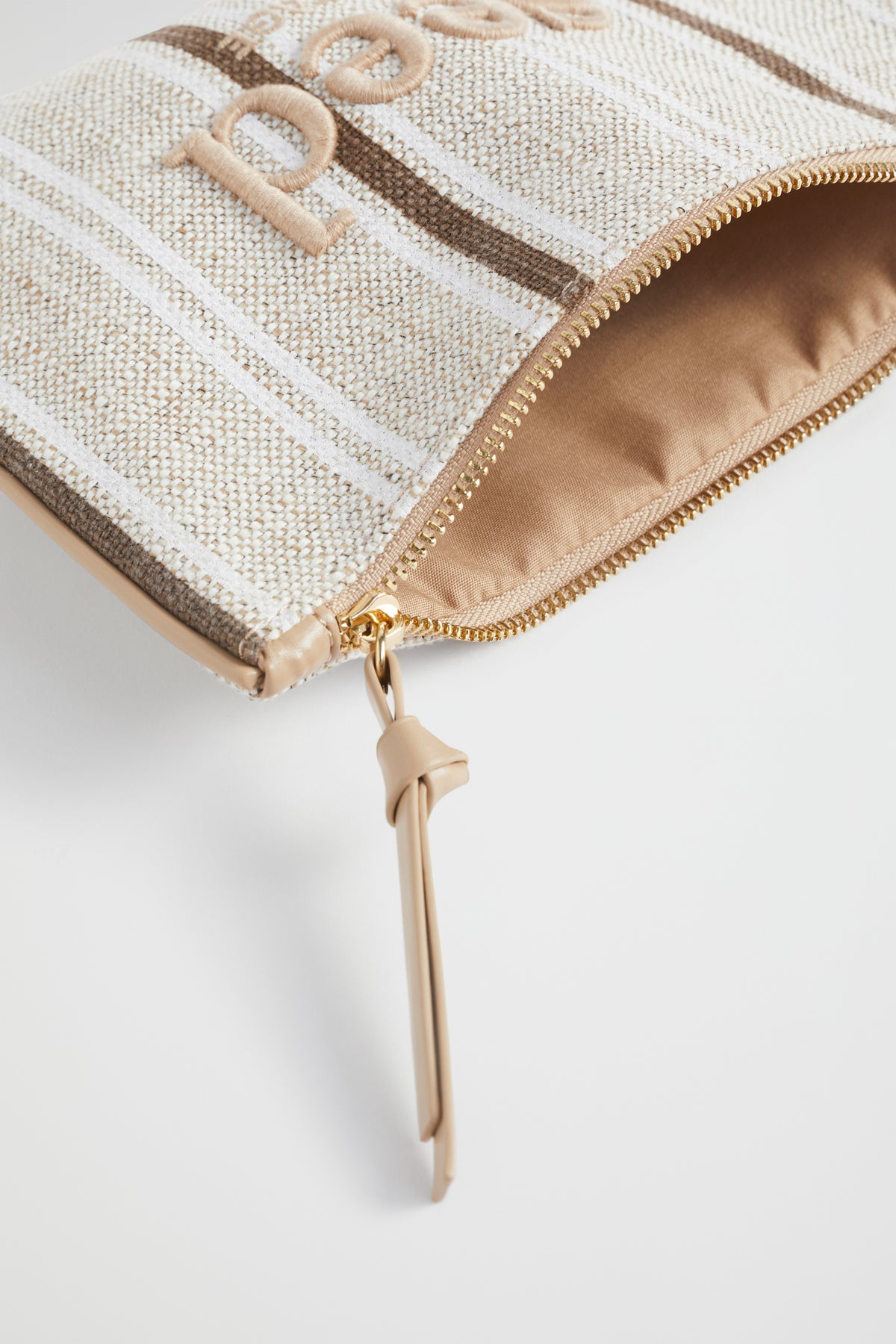 Seed Pouch